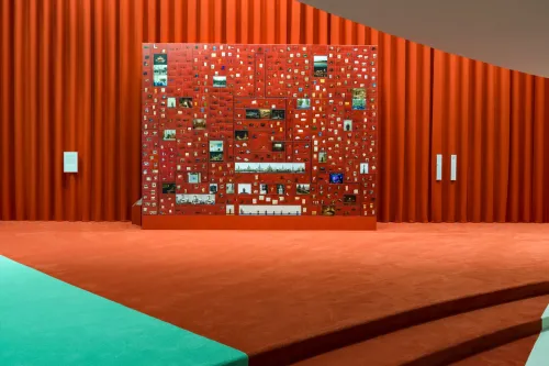 Taryn Simon 最新 Guggenheim 展览揭露 FBI 未为人知的故事