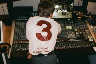 Abbey Road Studios 将 NW8 的 95 年传奇历史变成一件足球球衣