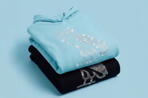 OVO 推出高端「ICEMAN」连帽卫衣