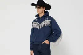 Austin Post 与 Dallas Cowboys 再度合作推出西部风格服装系列