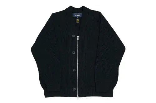 BATONER × COMME des GARÇONS HOMME 首度联乘，融合 Solid Wool 羊毛与军装设计