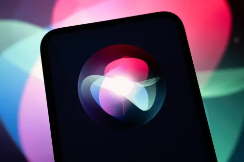 Apple 公布支援 Siri AI 的 iPhone、Mac 与 iPad 型号