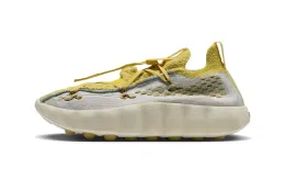 Nike Mind 002 Flyknit「浅骨白／无限金」编织配色鞋款登场