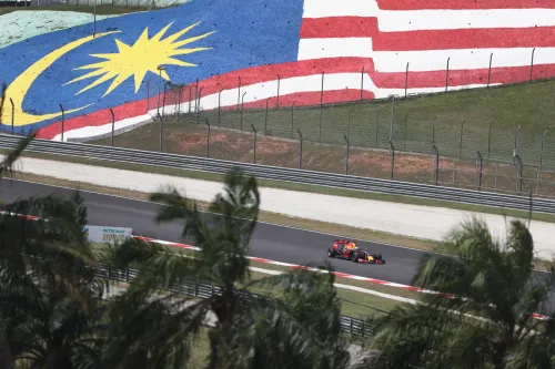 Formula 1 将 2026 年巴林大奖赛移师马来西亚历史悠久的 Sepang Circuit 举行