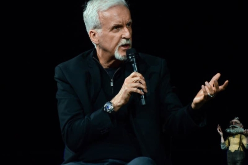 《阿凡达：火与烬》上映在即，导演 James Cameron 身家突破十亿美元成新任亿万富豪