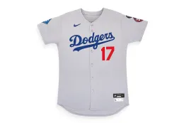 The Realest 拍卖大谷翔平 2025 MLB 东京系列赛历史性实战球衣