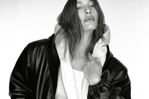 Justin Bieber 时尚品牌 SKYLRK 携手 Hailey Bieber 推出全新情人节胶囊系列