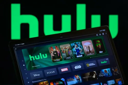 Disney 将在 2026 年淘汰独立 Hulu App，全面整合至 Disney+