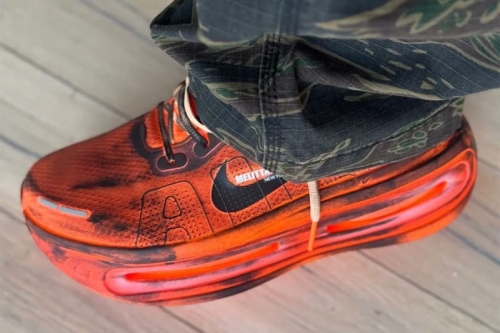 Melitta Baumeister × Nike Vomero Premium「Total Orange」登记页面现已开放