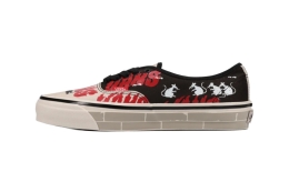 SOON.EASY 为 Vans LX Authentic 44 鞋款注入黑色幽默