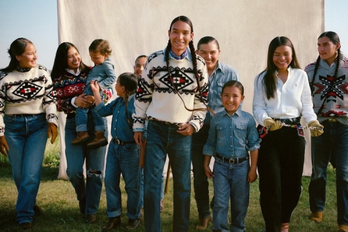 Polo Ralph Lauren × TÓPA：保育 Northern Plains 原住民传统的跨文化联名