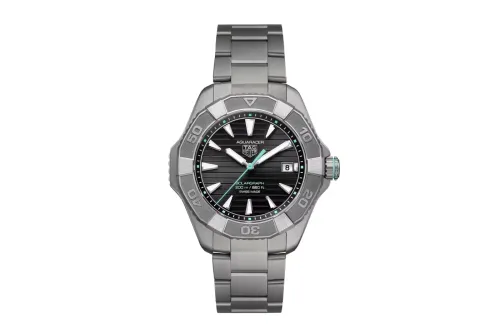 TAG Heuer 发布全新 Aquaracer 200 与 100 Solargraph 光能腕表
