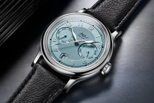 Kurono Tokyo 推出「Saxe Blue」Calendrier Small Batch Release 腕表