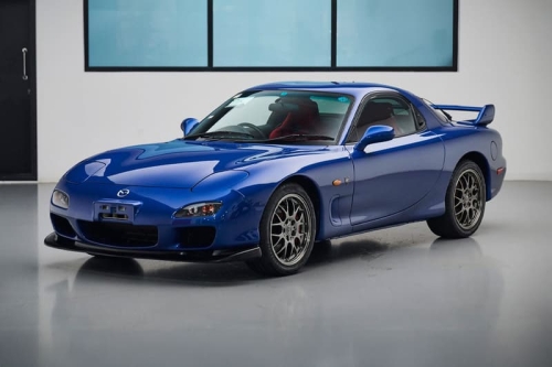 全球限量 1,044 辆极罕有 2002 马自达 Mazda RX-7 Spirit R Type A 展开拍卖