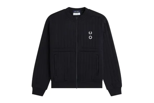 Fred Perry 与 Craig Green 联乘胶囊系列重构经典传承元素