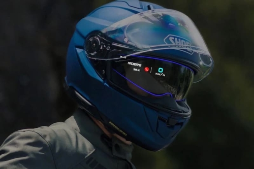 Shoei 联乘 EyeLights 推出 GT-Air 3 Smart,全球首款内置 AR 显示电单车头盔