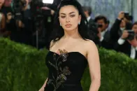 Charli XCX 全新专辑试听巡回：音乐 × 时装 × 电影三界交汇体验