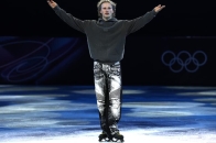 Ilia Malinin 以 1,100 美元 Balmain 牛仔裤震撼亮相 2026 冬季奥运