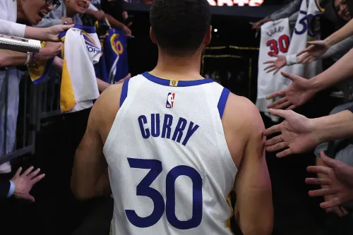 Stephen Curry 确认计划在 Golden State Warriors 结束 NBA 生涯