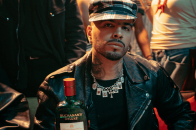 Rauw Alejandro《Dando Vueltas》纽约首映：音乐 × fútbol × 社群火热引爆