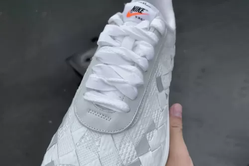 率先预览 sacai × Nike LDV Waffle Woven「White」联名鞋款