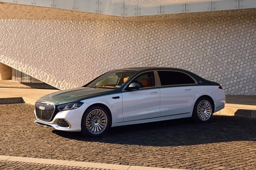 梅赛德斯迈巴赫 2027 Mercedes‑Maybach S‑Class 续用 V‑12，引进全新高科技豪华配备