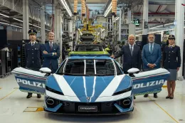 意大利国家警察获配 907 匹 Lamborghini Temerario，专责紧急运送器官