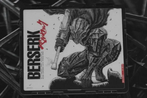 WALLHACK 将披上 Berserker Armor 的 Guts 封印于全新《Berserk》玻璃鼠标垫