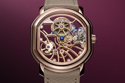 Daniel Roth 于 LVMH Watch Week 2026 发表全新 Extra Plat Rose Gold Skeleton 镂空超薄腕表