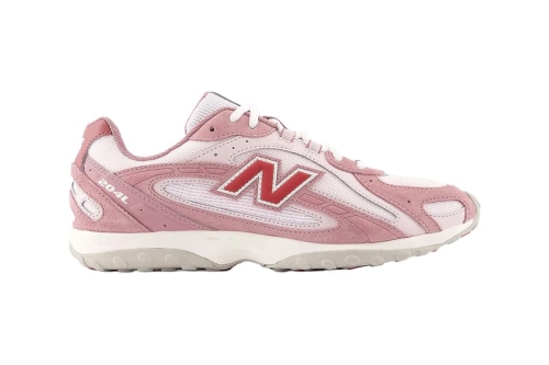 New Balance 为 204L 推出玫瑰感「Valentine’s Day」限定配色鞋款
