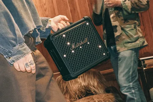 Marshall 全新 Bromley 150 将演唱会级音效注入更便携设计