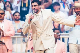 Bad Bunny 成為首位巡演票房突破 10 億美元的拉丁歌手
