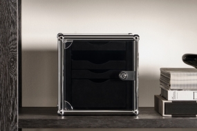 USM Modular Furniture 携手 Bernard James 打造全新家居用品系列