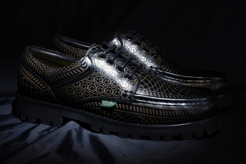 Dime 携手 Paraboot 推出全新「Thiers」联乘鞋款，满布笑脸玩味登场