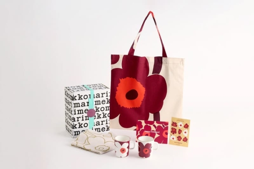 Marimekko 推出圣诞限定节日礼盒套装