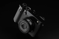 藤原浩为 Fujifilm GFX100RF 无反相机注入 fragment design 限量设计