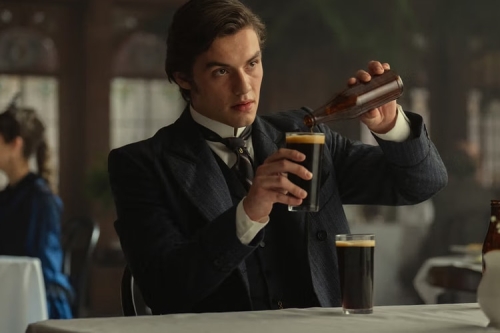 Netflix 新剧《House of Guinness》首支预告上线：Steven Knight 再掀 19 世纪家族权斗