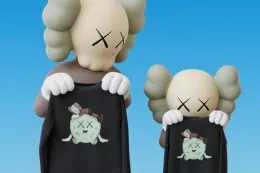 UNIQLO 与 KAWS 推出 UT 系列「KAWS UNIVERSE」，全新角色及毛绒挂饰登场