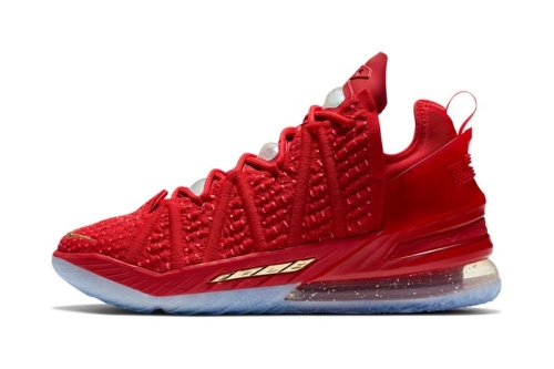 Nike LeBron 18 全新圣诞节配色「X-Mas in LA」鞋款正式发布