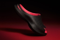 Xsneaker × Chinism 联名 Boom Manba 拖鞋发布
