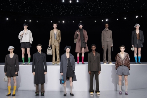 Dior 与 Kim Jones 推出男装高级订制服支线