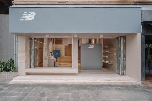 New Balance 于上海呈现 1300JP 沉浸式艺术空间