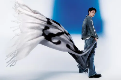 张艺兴出任 Off-White™ 品牌代言人
