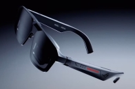 超窄框玩巨幕：ASUS ROG Xreal R1 投射 171 吋虚拟战场