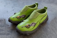 ESENES Worldwide 推出搞鬼青蛙洞洞鞋