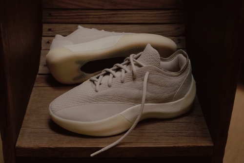 Fear of God 最终款 adidas 球鞋登场