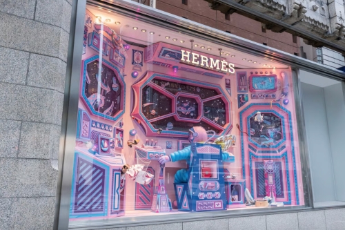 爱马仕 HERMÈS 超越路易威登 LVMH 成为全球最大奢侈集团