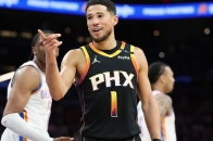 Devin Booker 以 2 年 1.45 亿美元顶薪续约 Phoenix Suns