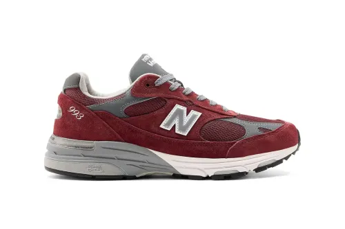 New Balance 推出美制 993「Burgundy」全新配色鞋款