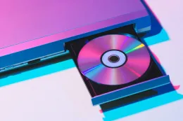 索尼日本停产最后一款独立 4K 蓝光机，普通蓝光播放器仍在售